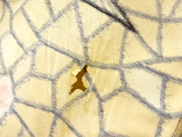  アンティーク　葉模様織出し銘仙単衣着物